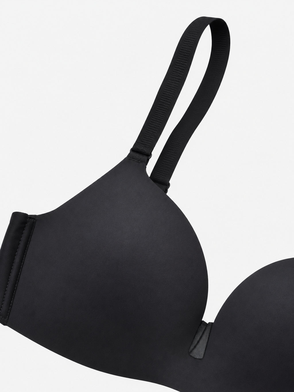 Black smooth bra detail view