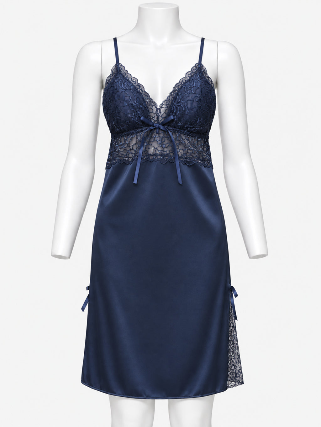 Mauve lace nightdress side detail
